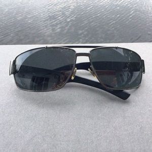 Gucci Aviator Sunglasses in Dark Ruthenium Gray Polarized 1856/S Made in Italy